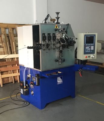 Etkili CNC Bahar Makinesi Yüksek Performanslı Sağ Sol El Bobin Sistemleri