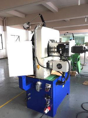 60RPM Kam Tahrik Sistemli 0.8 - 4.0mm Üç Eksenli CNC Tel Şekillendirme Makinesi