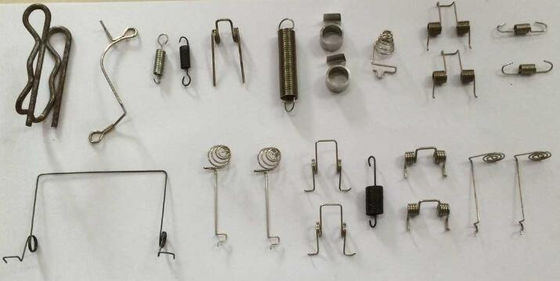 Cam CNC Bahar Yapım Makinesi 1.0-4.0mm Sanyo Servo Motorlu Bahar Dolaşım Makinesi