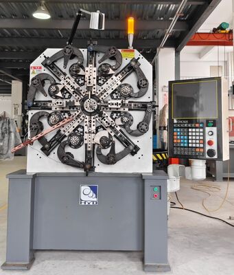 Kam 4.0mm CNC Yay Yapma Ekipmanı Sanyo Motor CE ISO9001 Mavi Sistemler