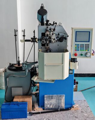 550pcs / Min Üretim Hızıyla Yüksek Hızlı Otomatik Tel Şekillendirme Makinesi