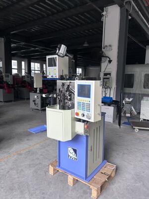 Altı Eksenli Yaylı Yuvarlama Makinesi Tel Dimater 0.5-2.0mm Yaylı Yuvarlama Ekipmanı