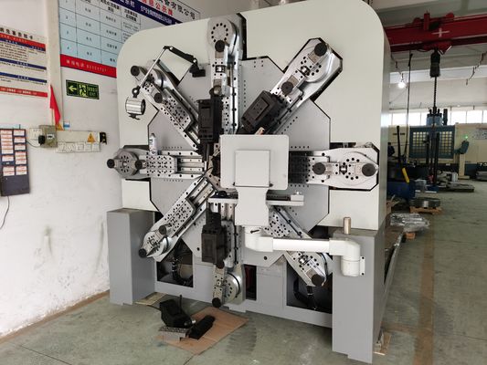 Bilgisayarlı Kamsız Otomobil Çok Yönlü CNC Yay Makinesi Hızlı Çıkış