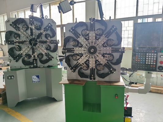 5.5KW CNC Yay Şekillendirme Makinesi Opsiyonel El ve 200KG Açıcı Sistemleri